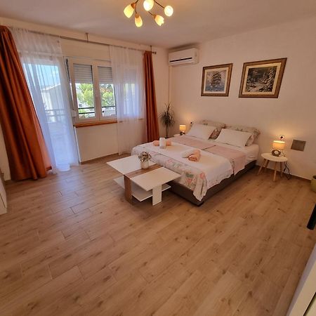 Apartment Bruno Crikvenica Zewnętrze zdjęcie