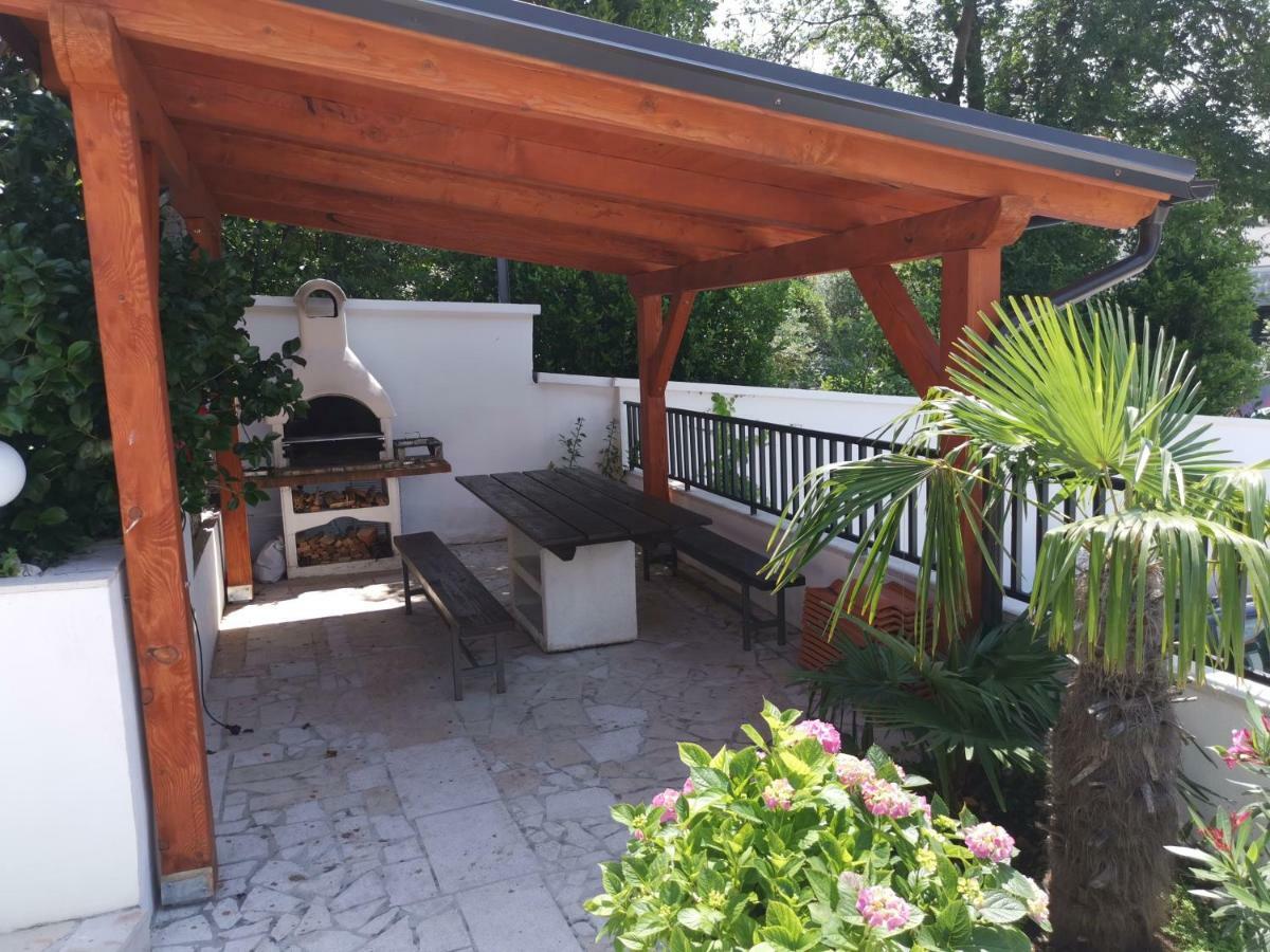 Apartment Bruno Crikvenica Zewnętrze zdjęcie